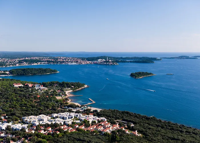 Maistra Select Amarin Resort