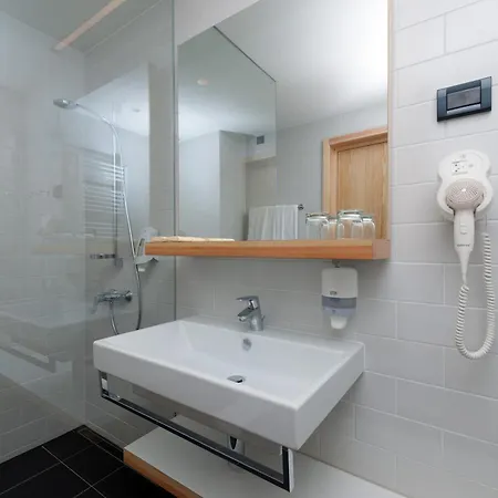 Ośrodek wypoczynkowy Maistra Select Amarin 4*