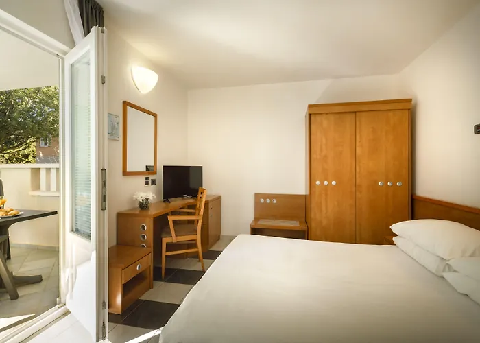 Maistra Select Amarin אתר נופש רוביני